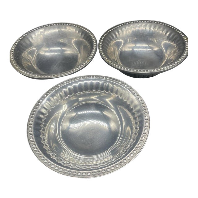 Vintage Flutes & Pearls Pewter Holloware Wilton Armetale Bowls - Set of 3 For Sale