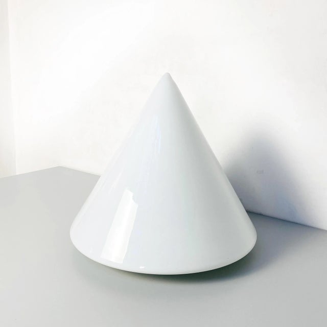 White Mid-Century Modern Italian Conical Table Lamp with Double Opal Glass, 1970s For Sale - Image 8 of 18
