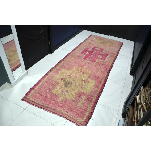 1960s Vintage Pink Turkish Corridor Handmade Runner For Sale - Image 5 of 11