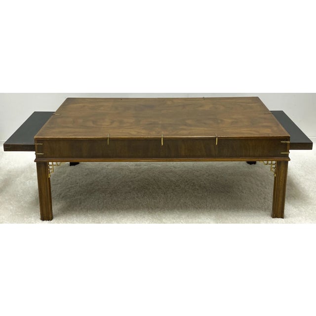 Chippendale Drexel Heritage Burl Walnut & Brass Chippendale Style Coffee Table For Sale - Image 3 of 6