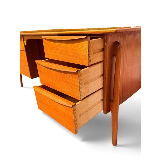 Wood Svend Aage Madsen Executive Teak Desk | Sigurd Hansens Møbelfabrik | Made in Denmark | C. 1960s For Sale - Image 7 of 15