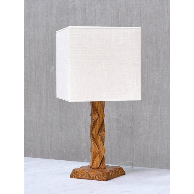 1930s French Art Deco Geometric Oak Table Lamp with Linen Shade, Late 1930s For Sale - Image 5 of 14