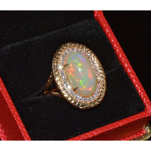Certified Natural 7.44Cts VS F Diamond Opal Cocktail Halo Hammered 18K Solid Gold Ring, size 6.75 For Sale - Image 10 of 10