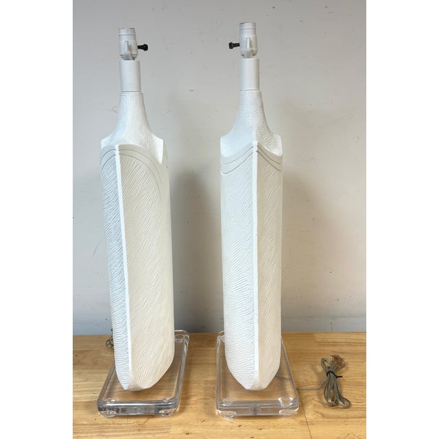 Late 20th Century 1986 Monumental Postmodern White Lacquered Plaster Lamps by Casual Lamps - a Pair For Sale - Image 5 of 15