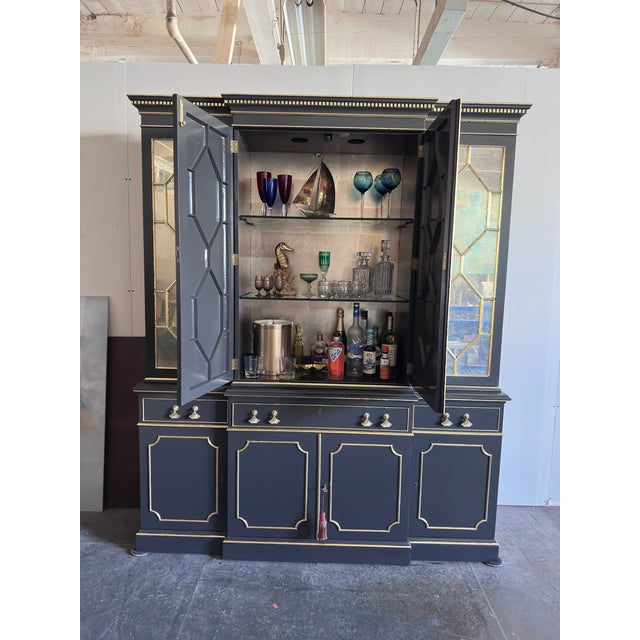 1900 - 1909 Chinoiserie Style Bar Cabinet For Sale - Image 5 of 12