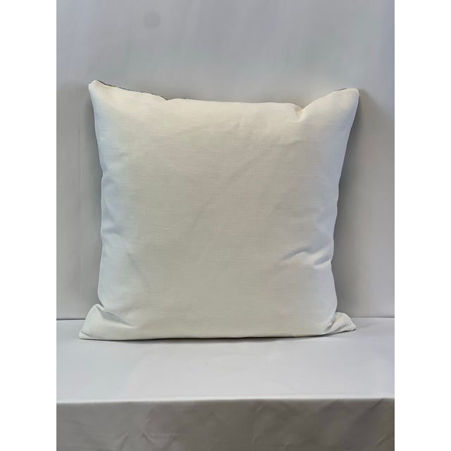 P.Kaufmann Attributed Floriana Mineral 20”x20” Feather/Down Pillows - A Pair For Sale - Image 4 of 7