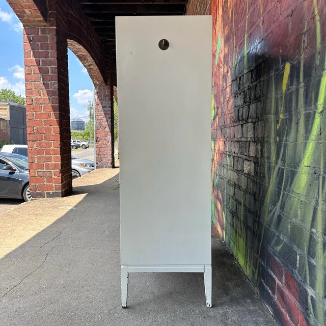 Tommi Parzinger for Parzinger Originals White Lacquer Tall Dresser With Brass Accents For Sale In Cleveland - Image 6 of 12