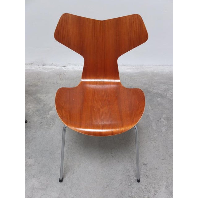 Early Grand Prix Chairs by Arne Jacobsen for Fritz Hansen, 1957, Set of 2 For Sale - Image 6 of 14