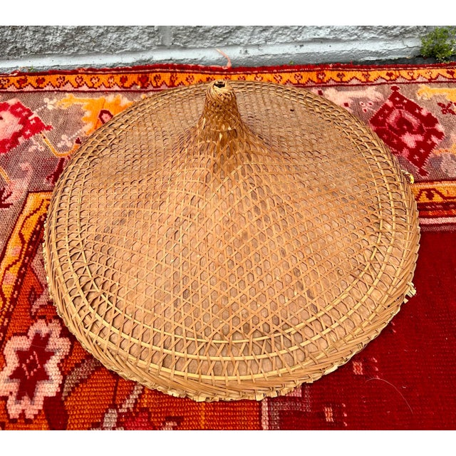 Antique Asian Caned Rickshaw Coolie Sun Hat For Sale - Image 4 of 9