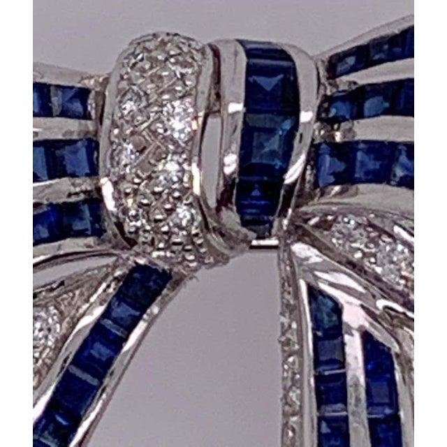 White 18 Karat White Gold Sapphire and Diamond Bow Pin 1.10 TDW For Sale - Image 8 of 12