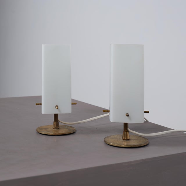 1950s Italian Opaline Glass and Brass Bedside Table Lamps, Set of 2 For Sale - Image 4 of 9
