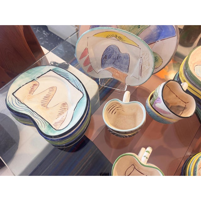 1980s Loughran Unique Abstract 43 Piece Ceramic Dinner Set, Kidney Shaped For Sale - Image 4 of 18