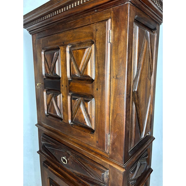 Vintage Spanish Renaissance Style Walnut Cabinet with Geometric Carve, 1920 For Sale - Image 15 of 16