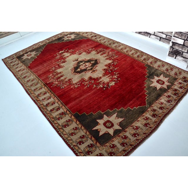 Textile 1960s Anatolian Red Designer Wool Large Size Carpet For Sale - Image 7 of 11