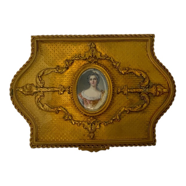 Antique French Gilt Metal Rococo Revival Jewelry Casket With Portrait Miniature France C. 1890–1920 For Sale - Image 4 of 6