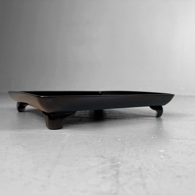 Japanese Lacquerware Tray with Gold Decoration, 1930s For Sale - Image 4 of 18