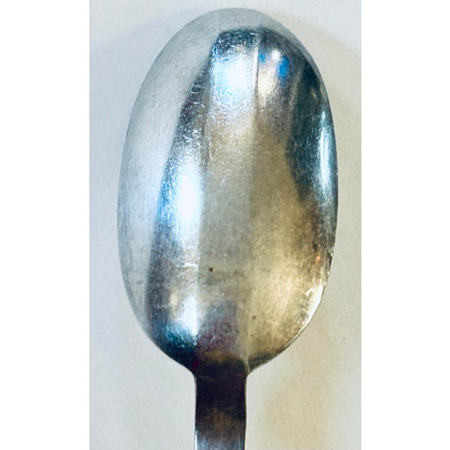 Wallace Silversmiths 1935 Wallace Art Deco Pattern Vogue II Highball Cocktail Spoons, Set of 8 For Sale - Image 4 of 7