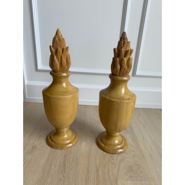 Wood 1970s Pair of Handcrafted Turned Wood Urns With Hand-Carved Flame Finials, Sculptural Organic Modern Decorative Objects For Sale - Image 7 of 12