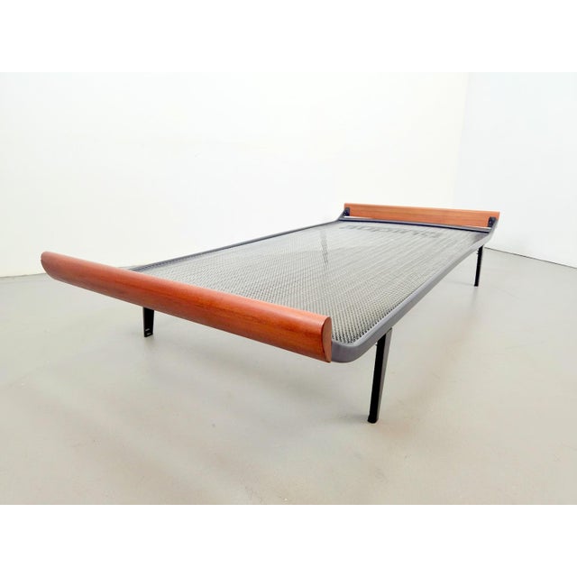 Brown Cleopatra Daybed by A.R. Cordemeijer for Auping, Netherlands, 1950s For Sale - Image 8 of 8