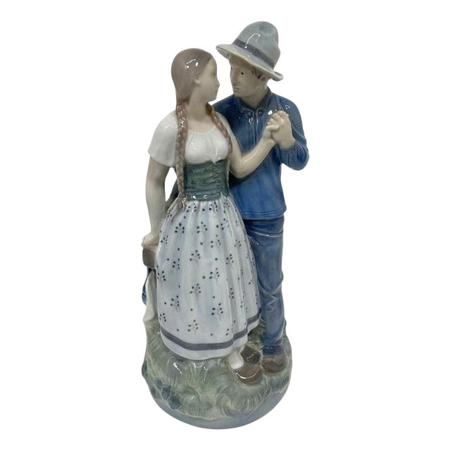 Sculpture of Hendrik & Else attributed to Royal Copenhagen, Denmark, 1980s For Sale