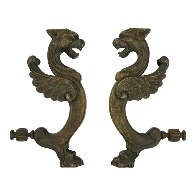 Pair of Mid 20th Century Pine Wood Griffins Furniture Carvings For Sale