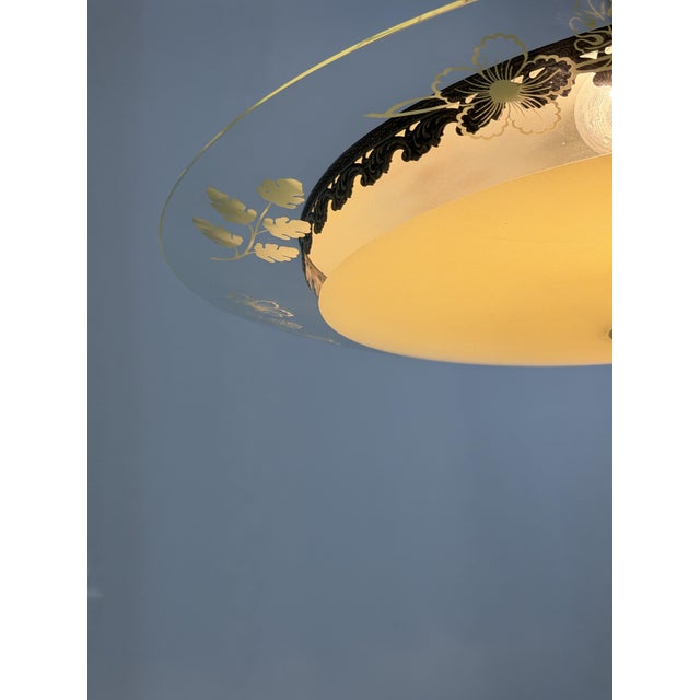 Murano Glass and Brass Pendant Light in the style of Pietro Chiesa for Fontana Arte, 1950s For Sale - Image 6 of 15