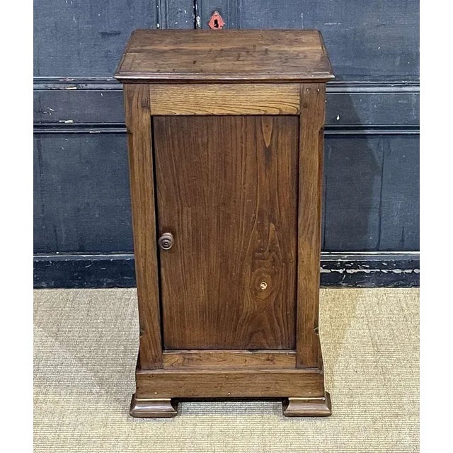 Early 20th Century Chestnut Nightstand Bed For Sale - Image 4 of 10
