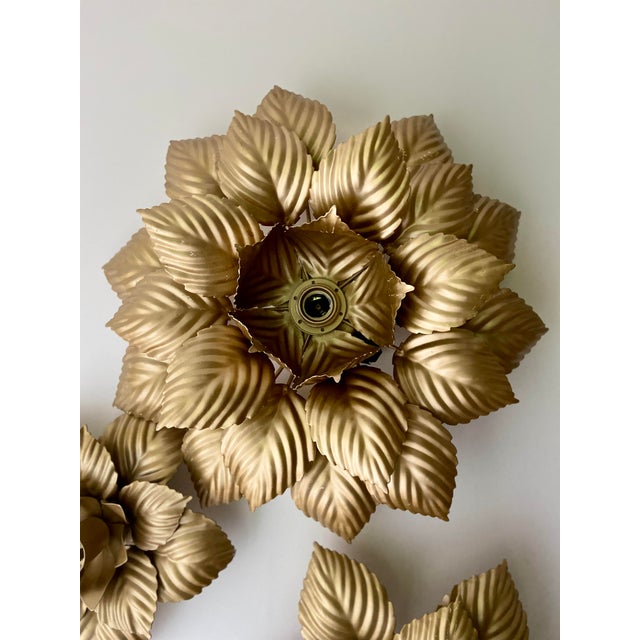 Metal Wall Lights in Gilt Metal from Masca, Italy, 1970s, Set of 3 For Sale - Image 7 of 9