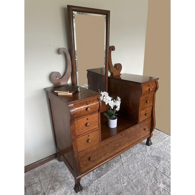Traditional Antique American Solid Tiger Oak Drop-Center Vanity Dressing Table With Lion's Paw Feet For Sale - Image 3 of 10