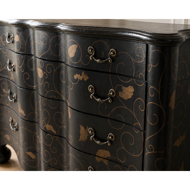 Drexel Heritage Late 20th Century Drexel Heritage Covington Park Hand-Painted Bombe Dresser | Ebony Finish With Gilded Vine & Butterfly Motif For Sale - Image 4 of 5