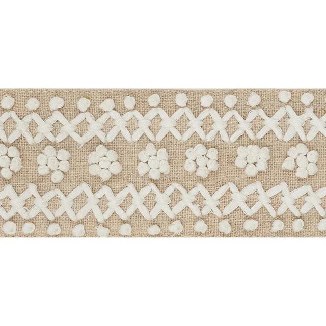 Sample - Schumacher Sunnyvale Tape in Ivory For Sale