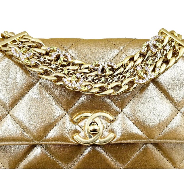 2020s Chanel Gold Shimmer Crystal CC Handle Crossbody 2 Way Bag For Sale - Image 5 of 7
