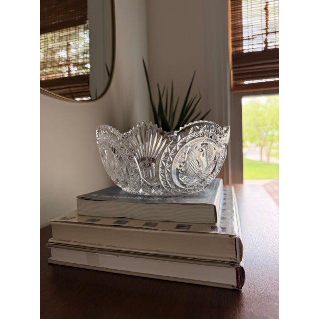 American Antique Eapg Indiana Glass "Bird and Strawberry" Master Berry Serving Bowl For Sale - Image 3 of 6