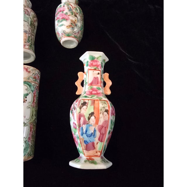 Antique Chinese Porcelain Collection Rose Mandarin Medallion, Set of 7 For Sale - Image 9 of 10