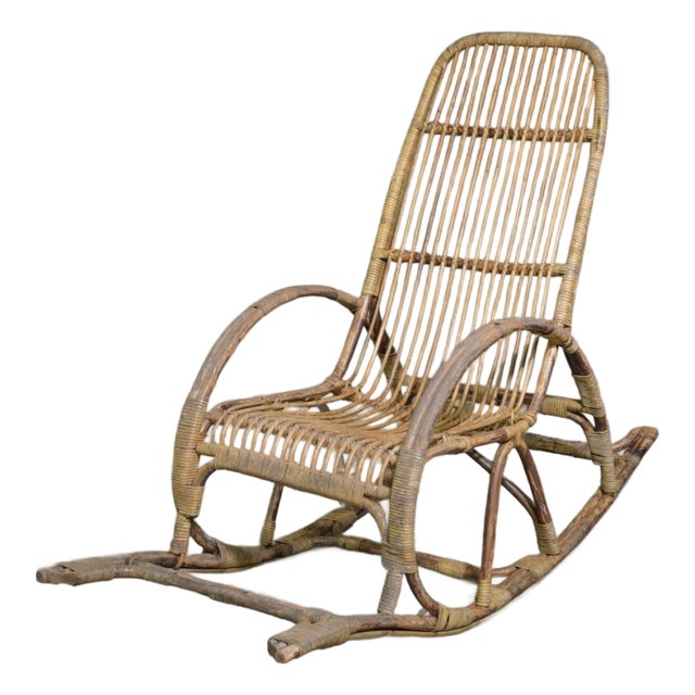Early 20th Century French Wicker Rattan Rocking Chair For Sale