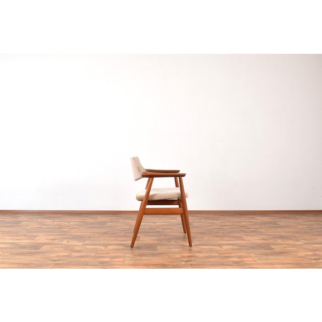 Mid-Century Modern Mid-Century Modern Danish Teak Armchair by Svend Åge Eriksen for Glostrup, 1960s For Sale - Image 3 of 12