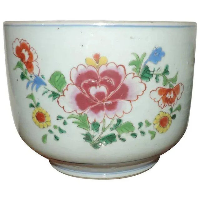18th Century Chinese Famille Rose Porcelain Urn Bowl or Cachepot Planter Vase For Sale - Image 11 of 11