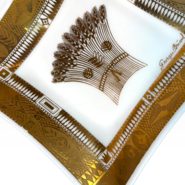 Mid-Century Modern Signed Georges Briard 22k Gold Wheat Sheaf Square Dishes - A Pair For Sale - Image 9 of 14