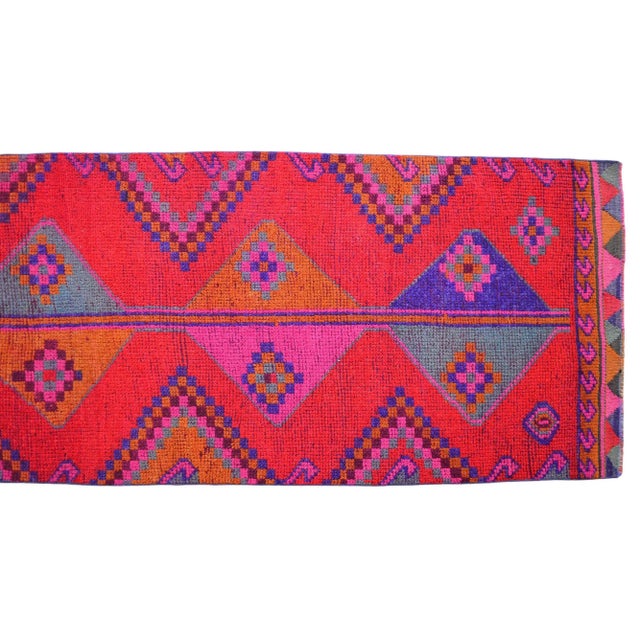 1970s Kurdish Herki Hand-Knotted Hot Pink Tribal Runner - 3′1″ × 11′9″ For Sale - Image 9 of 11