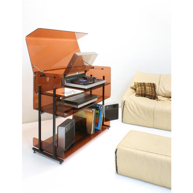 Acrylic Glass Stereo Cabinet attributed to Michel Dumas for Roche Bobois, 1970s For Sale - Image 3 of 18