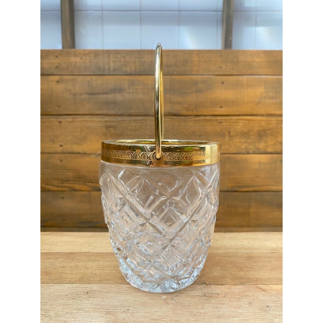 Metal Art Deco Ice Bucket in Molded Crystal and Gilt Brass, 1920 For Sale - Image 7 of 11