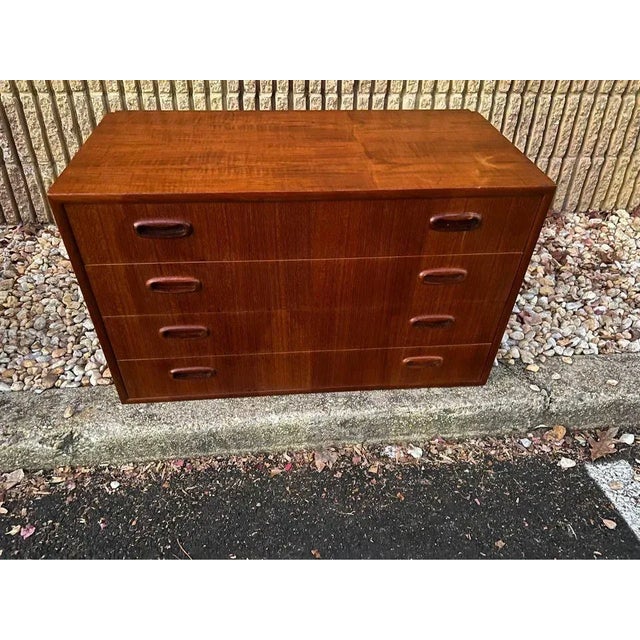 Mid 20th Century Mid Century Teak 4 Drawers Wall Unit. For Sale - Image 11 of 11