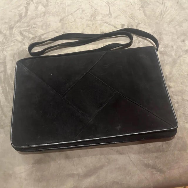1980s Black Cut Velvet and Leather Italian Clutch For Sale - Image 9 of 11