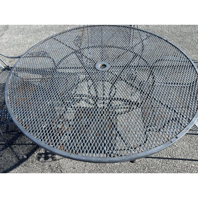 Russell Woodard Vintage Russell Woodard Wrought Iron Patio Set Table & 4 Chairs, Attributed For Sale - Image 4 of 12