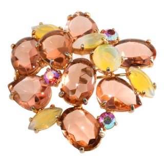 Schiaparelli Style Vintage Brooch Peach & Yellow Glass Stones Gold-Plated For Sale