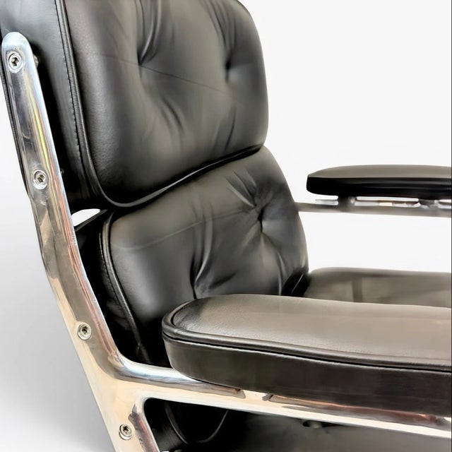 Mid 20th Century Charles & Ray Eames for Herman Miller Time-Life Executive Chair Model 3474, 1968 For Sale - Image 5 of 10