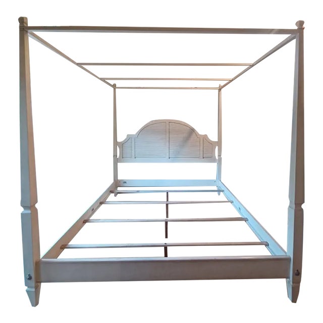Ethan Allen Swedish Home Four Poster and Canopy Bed King Size For Sale