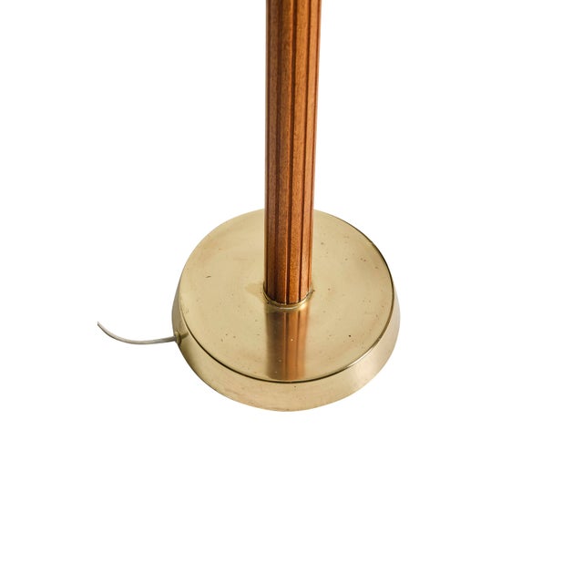 1940s Floor Lamp in Wood and Brass by Hans Bergström for Asea, 1940s For Sale - Image 5 of 7