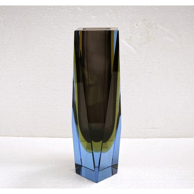 Glass Geometric Faceted Uranium Sommerso Murano Glass Vase, Italy 1960s For Sale - Image 7 of 18
