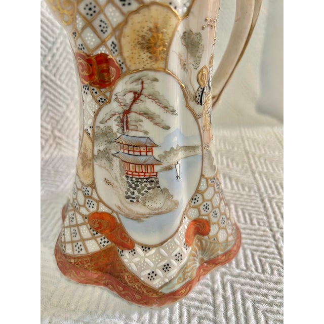 Early 20th Century Early 1900’s Japanese Kutani Moriage Porcelain Chocolate Pot With Gilding For Sale - Image 5 of 10